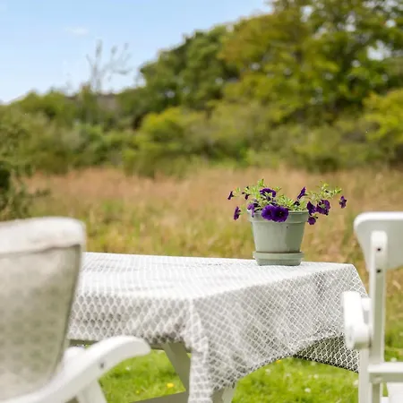 2 Bedroom Beautiful In *