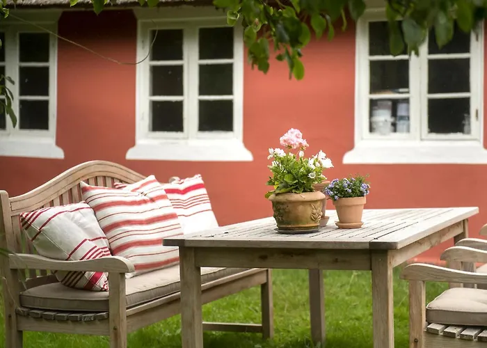 2 Bedroom Beautiful In Semesterbostad Fanø